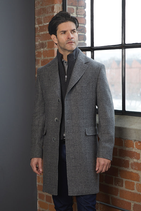 08139 INSTANT Empire Clothing Montreal